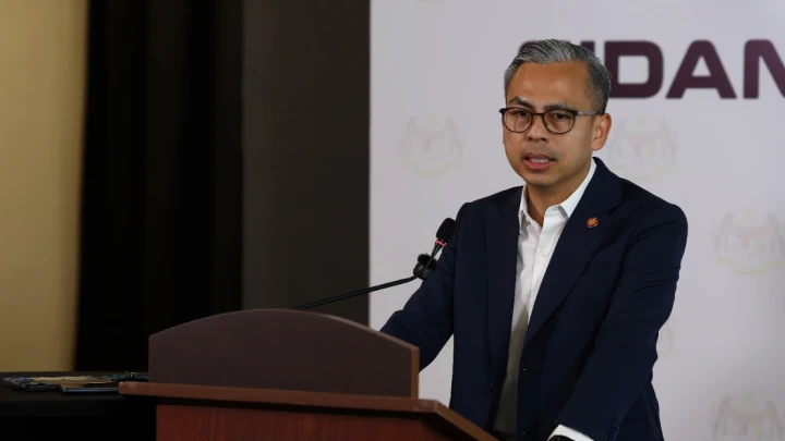 Isu Pemilikan Saham Azam Baki