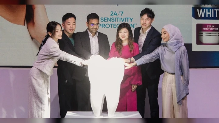 SENSODYNE