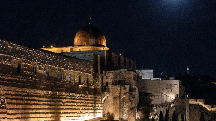 masjid al-aqsa dibuka semula