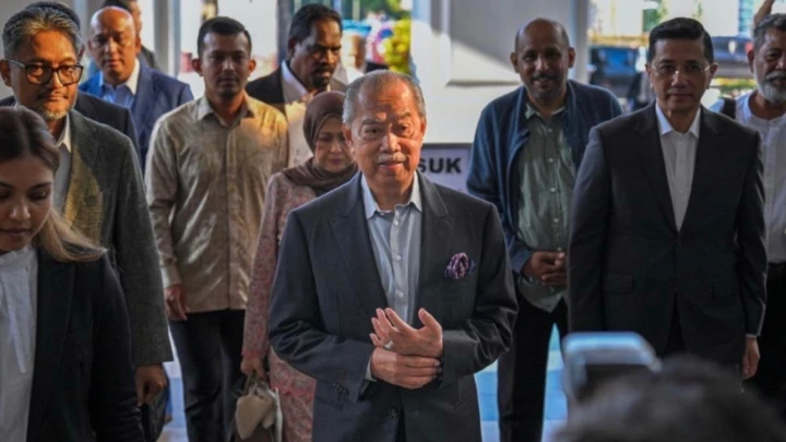 MUHYIDDIN RM5 JUTA BERSATU