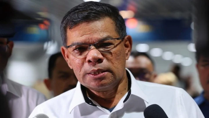 warga asing berniaga