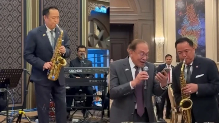 Anwar Nyanyi "My Way"