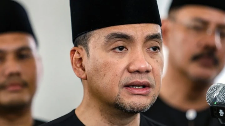 Pembatalan Lesen Network School