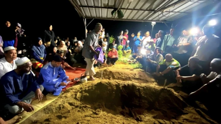 Jenazah Tiga Beranak