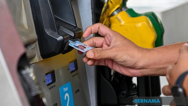 Pekerja Stesen Minyak Dipenjara