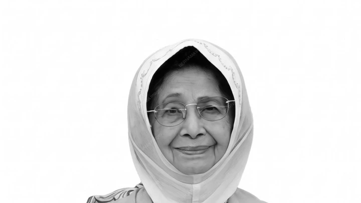 cucu tun hasmah