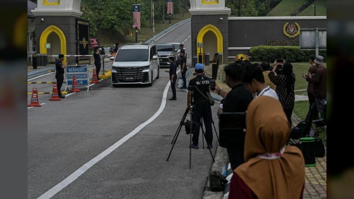 Hadiri Mesyuarat Lembaga Pengampunan
